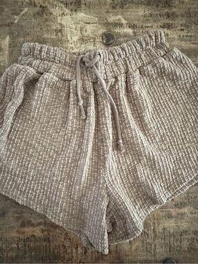 FP BEACH Cozy Textured Drawstring Women's Shorts — Taupe